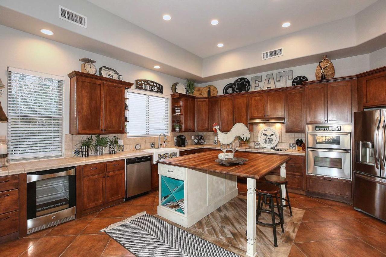 Adobe Arizona Home With City And Mountain Views Queen Creek Εξωτερικό φωτογραφία